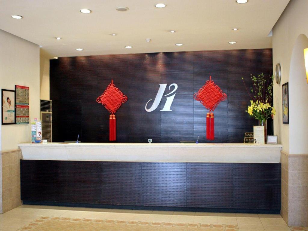 Jinjiang - Changning 3*